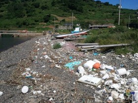 바다해변 쓰레기 사진.jpg